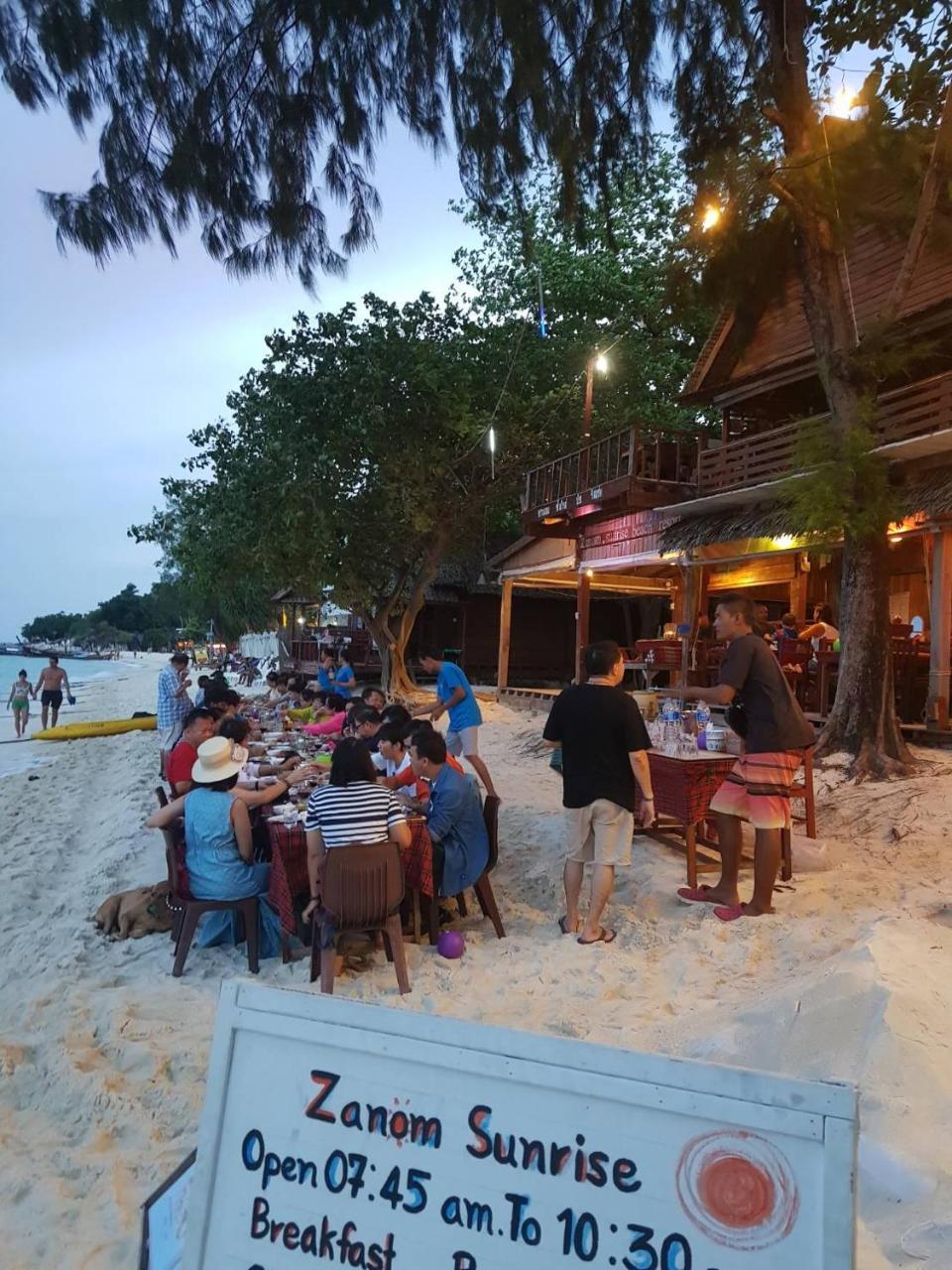 Zanom Sunrise Beach Resort Κο Λίπε Εξωτερικό φωτογραφία